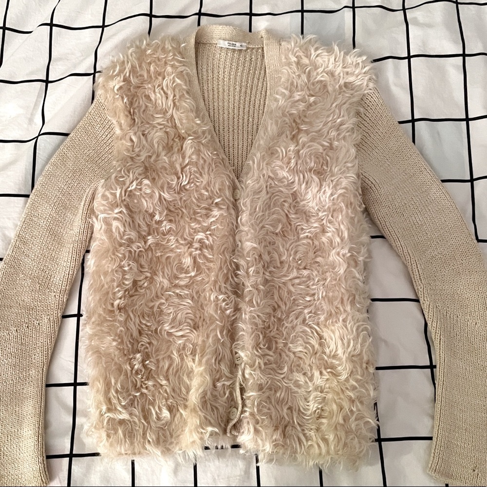 Prada cream colored virgin wool sweater (‘00s)
